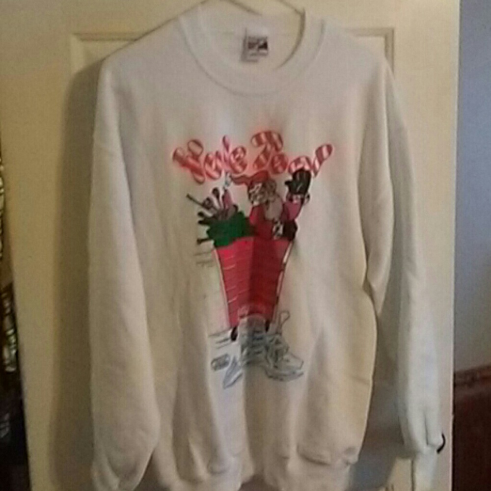 Brand new Mens XL Snap on Xmas Sweatshit